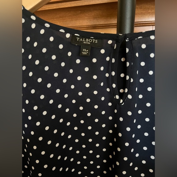Talbots Blouse with Bell Sleeves Polka Dot Black and White Size XLP - Picture 12 of 16